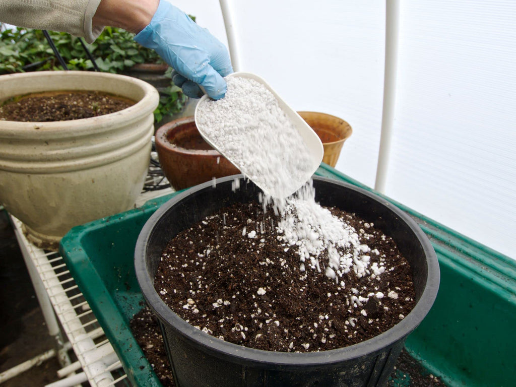 4 Cubic Foot Planting Soil Additive O448