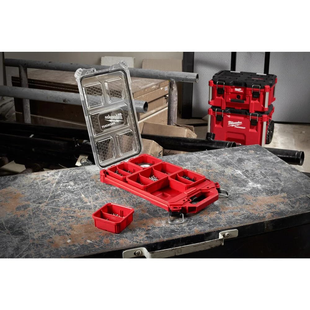 Compact Low-Profile Organizer C681708