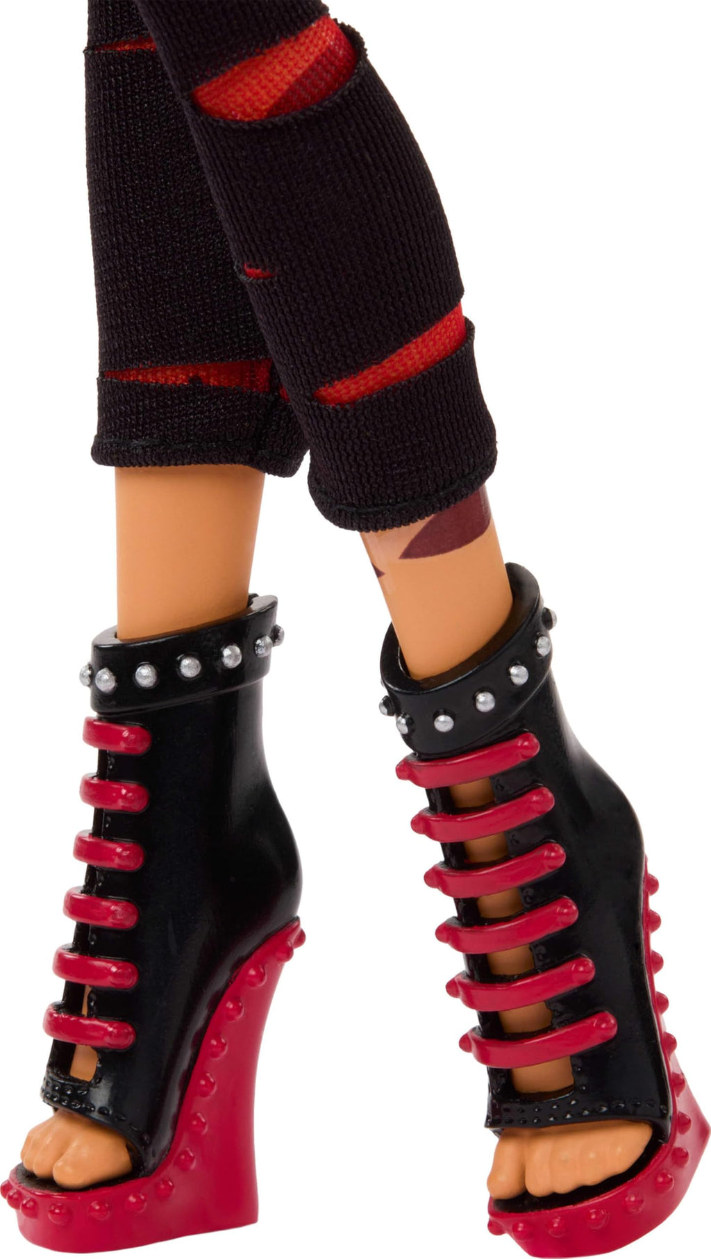 Monster High Doll with Doll Stand, Diary, and Pet E130