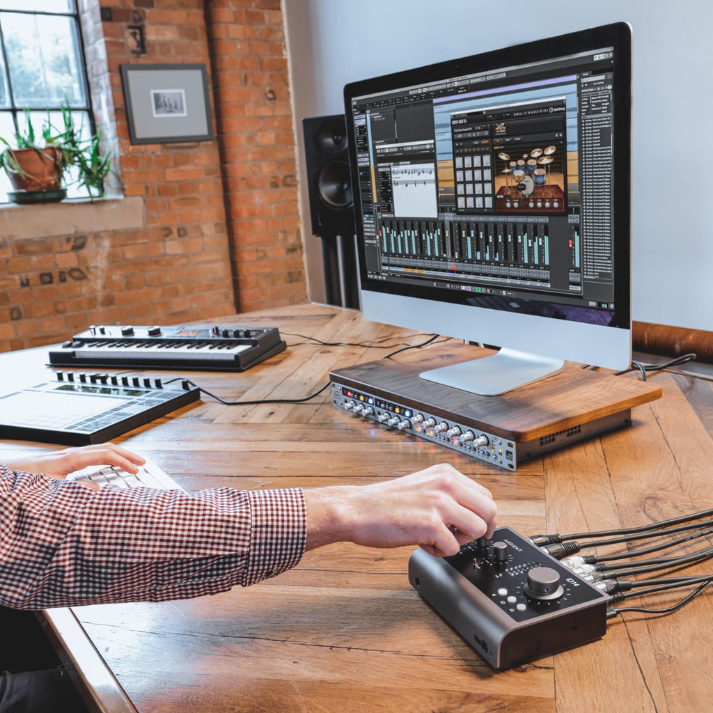 Black USB-C Audio Interface with 2 Microphone Preamps B443527