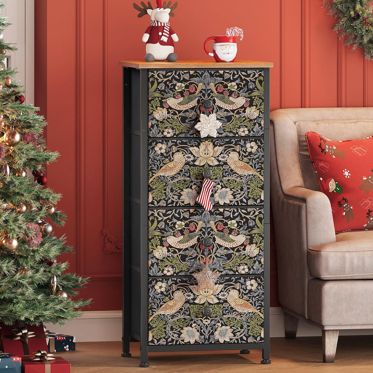 Brown 4 Drawer Dresser Q275